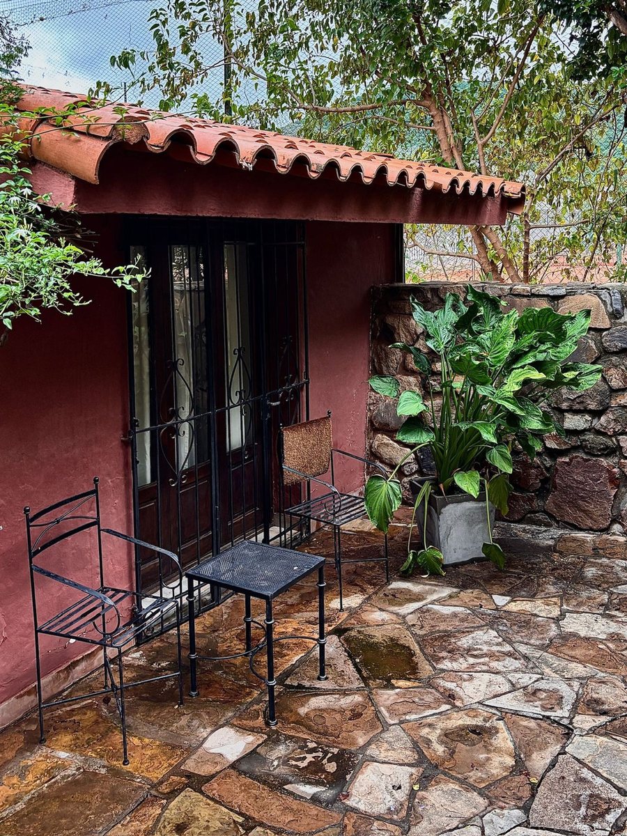 HOTEL EN VENTA AMOBLADO EN TRES CERRITOS - foto 17