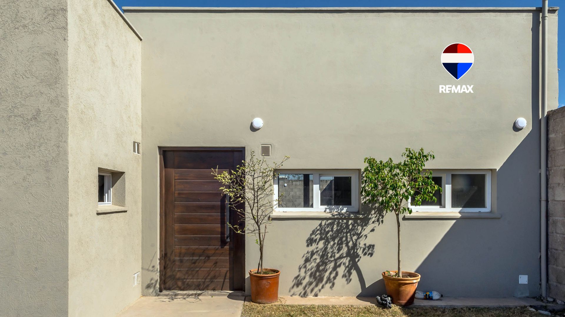 CASA A LA VENTA EN VIA AURELIA A ESTRENAR - foto 1