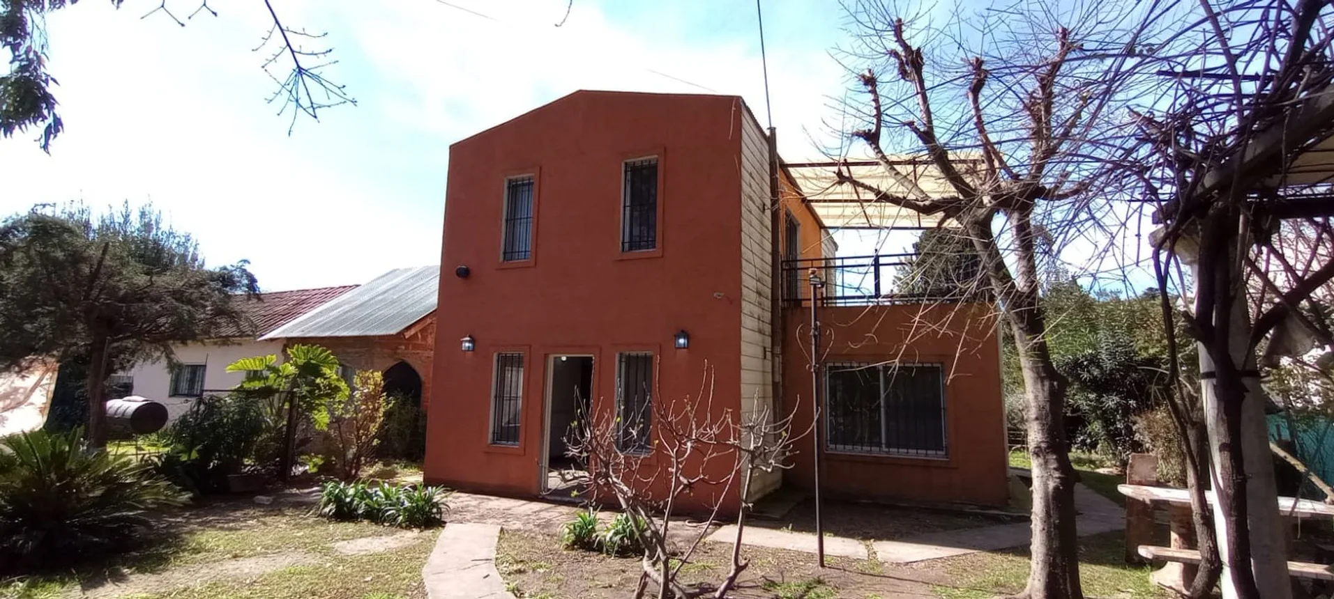 Casa de 5 ambientes en venta en Del Viso, Lisandro de la Torre 5600