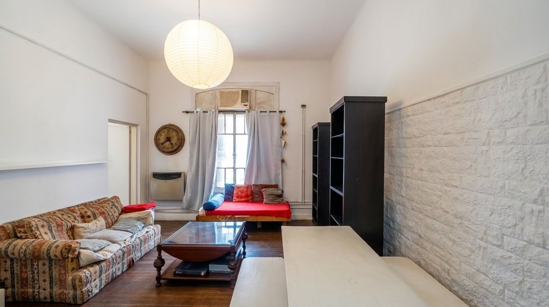 VENTA PH 4 AMBIENTES CHACARITA A REFACCIONAR