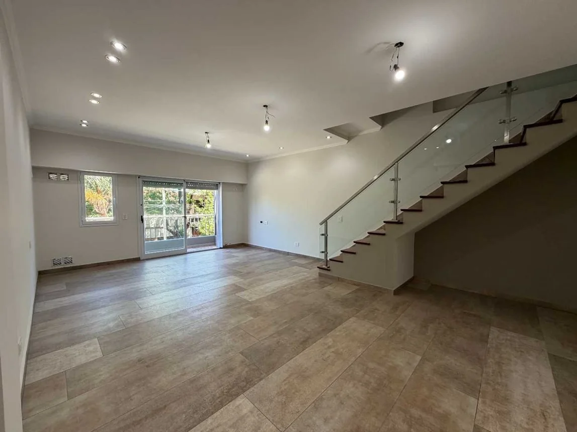 Dúplex en venta en Villa del Parque
