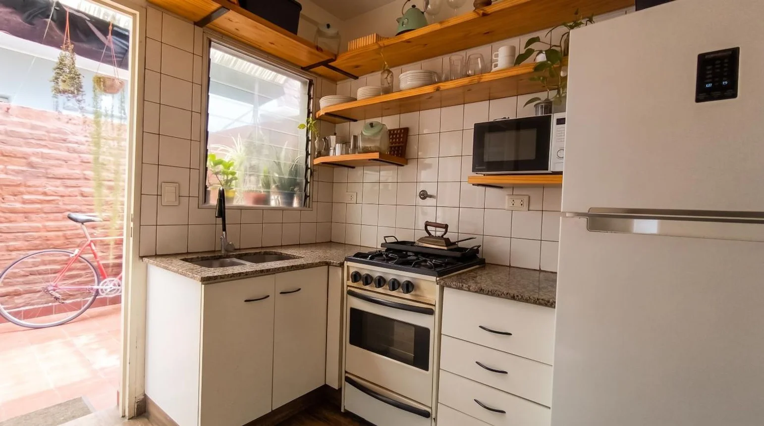 Casa dúplex de 3 ambientes en venta en Morón, General José de San Martín 1000, foto 5