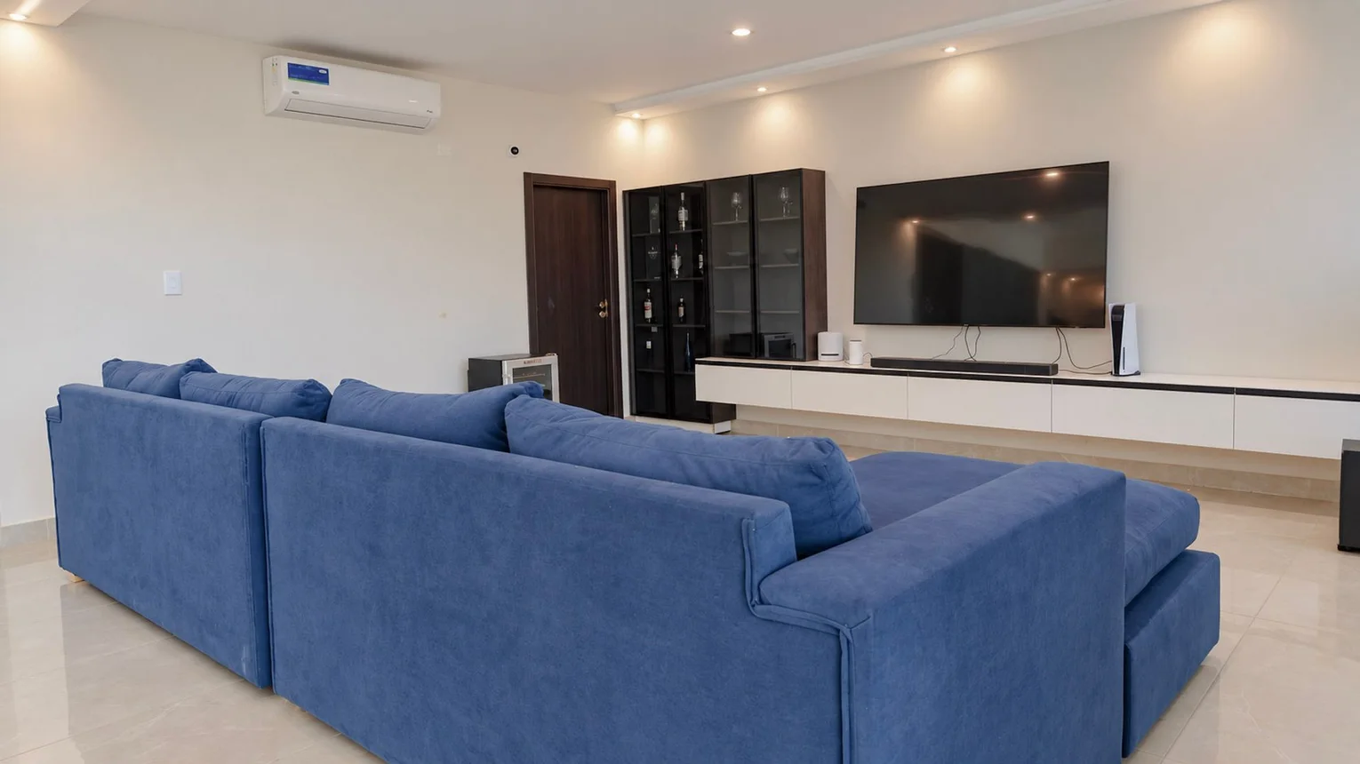 Casa de 6 ambientes en venta en Paraná, Pedro Londero 2600, foto 2