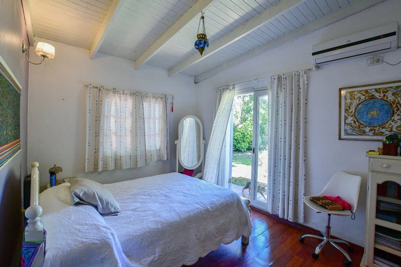 Casa de 3 ambientes en venta en La Plata, 497 E/6 y 7 0