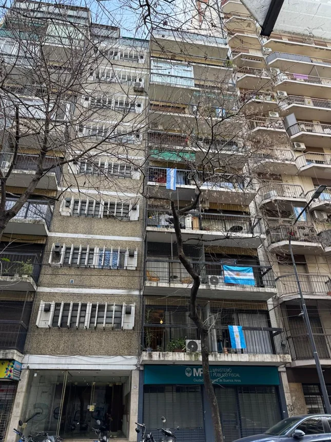 Departamento de 2 ambientes en venta en Monserrat, Combate de los Pozos 100