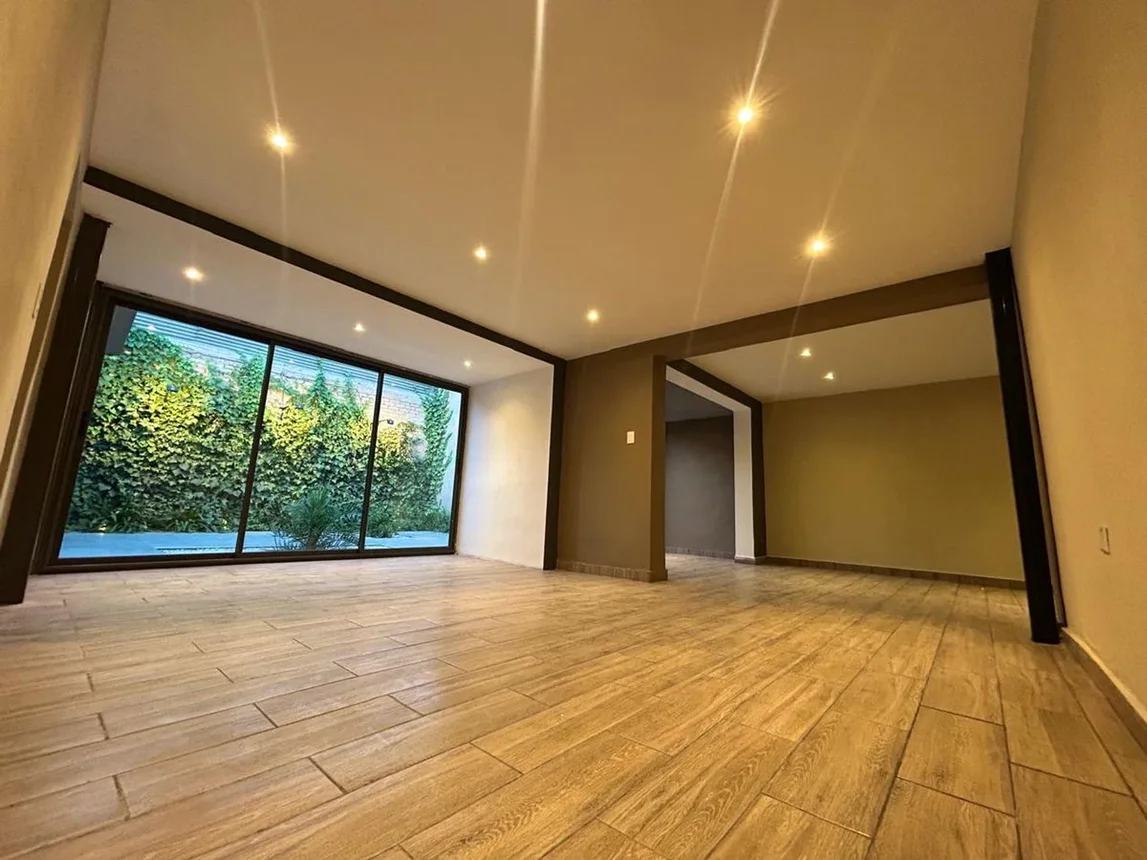 Casa refaccionada, 4 dormitorios, 3 baños, gllén, foto 4