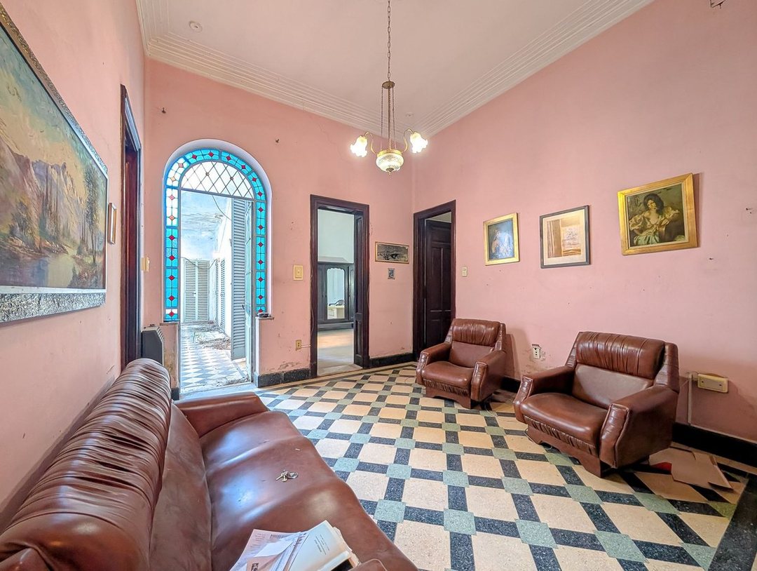 Casa en venta uso comercial o vivienda a reciclar