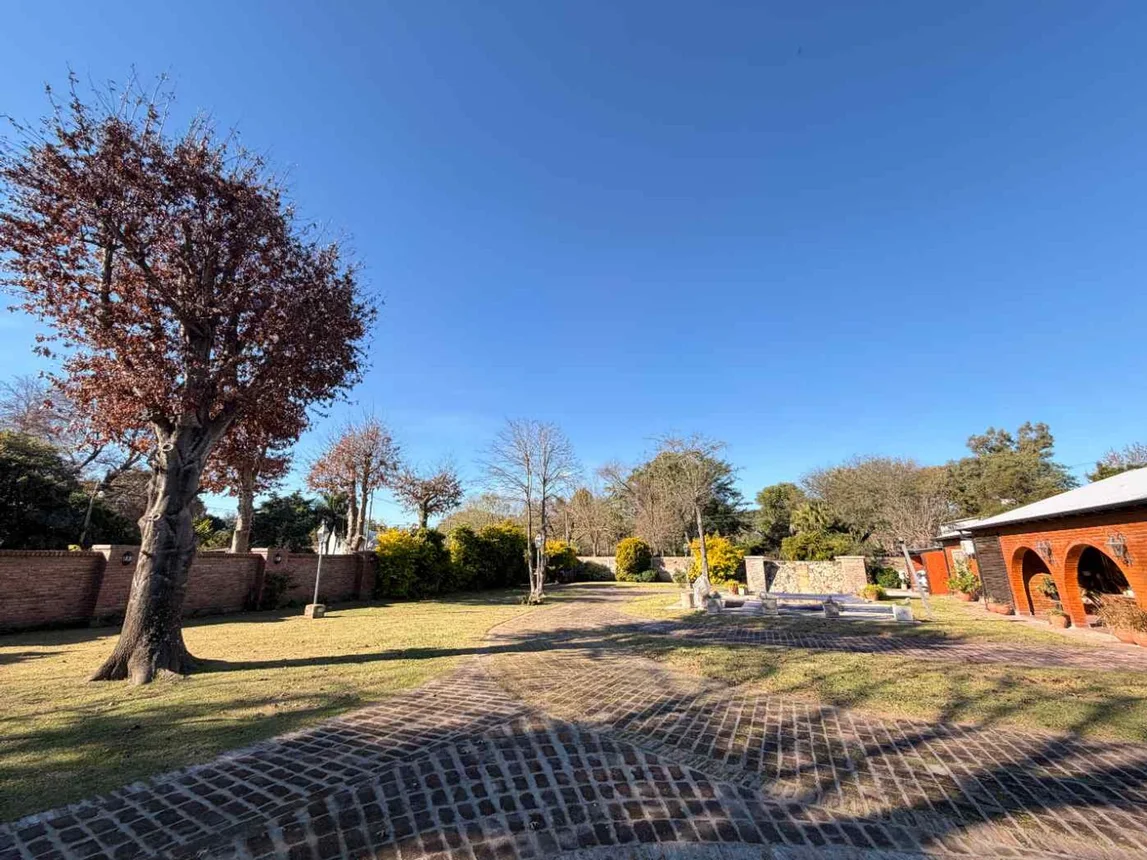 Venta casa en altos del sauce - excelente estado, foto 3