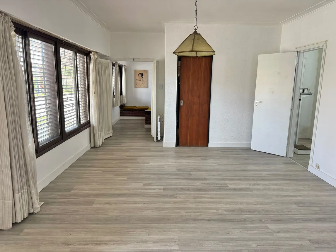 Casa de 5 ambientes en venta en Martínez, Catamarca 400, foto 2