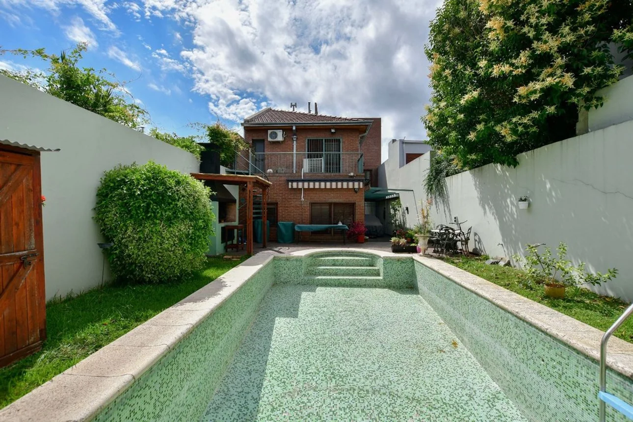 Casa de 4 ambientes en venta en Tolosa, 530 E/ 2 Bis y 3 700, foto 4