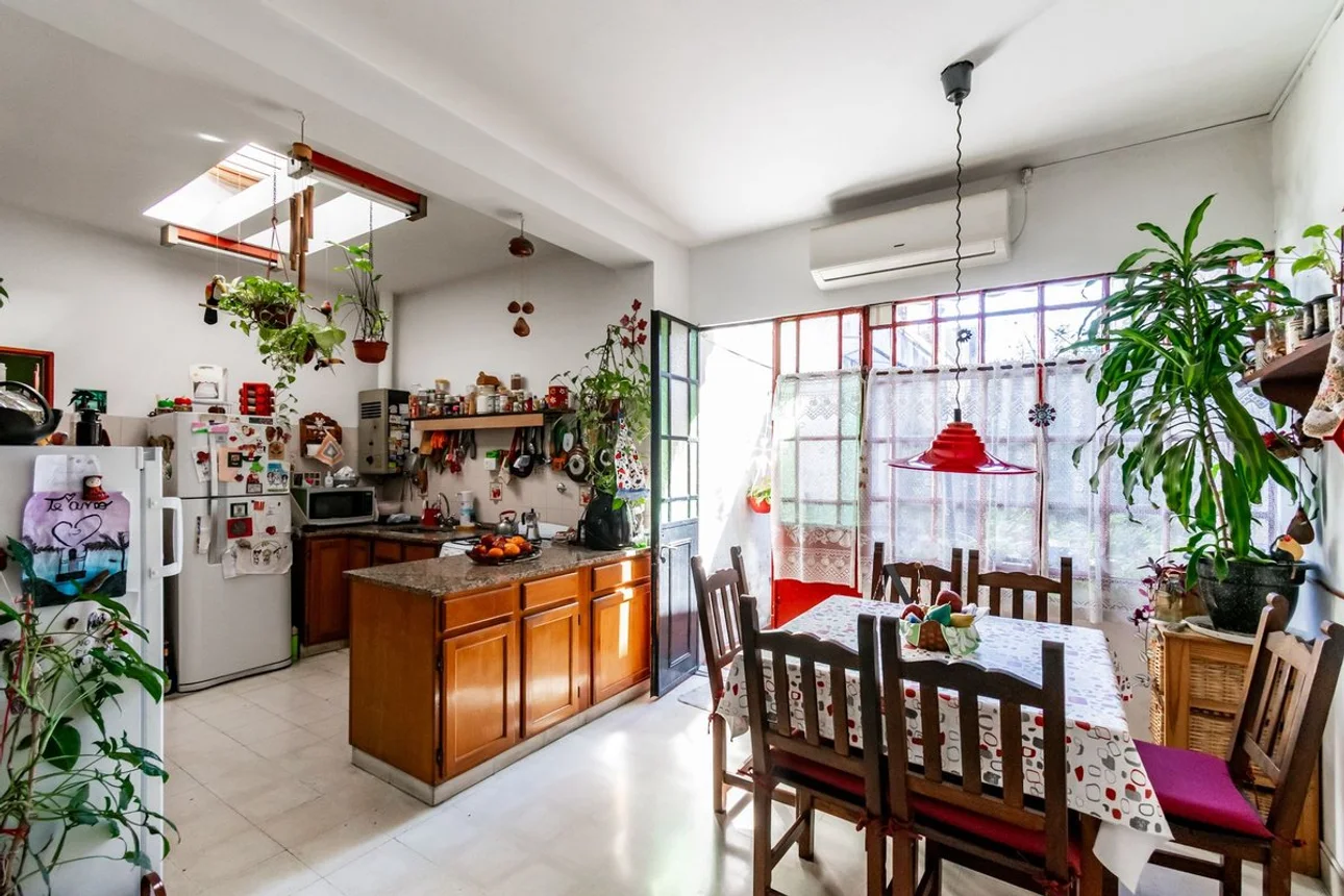 Casa de 4 ambientes en venta en Flores, Gregorio de Laferrère 2700, foto 2