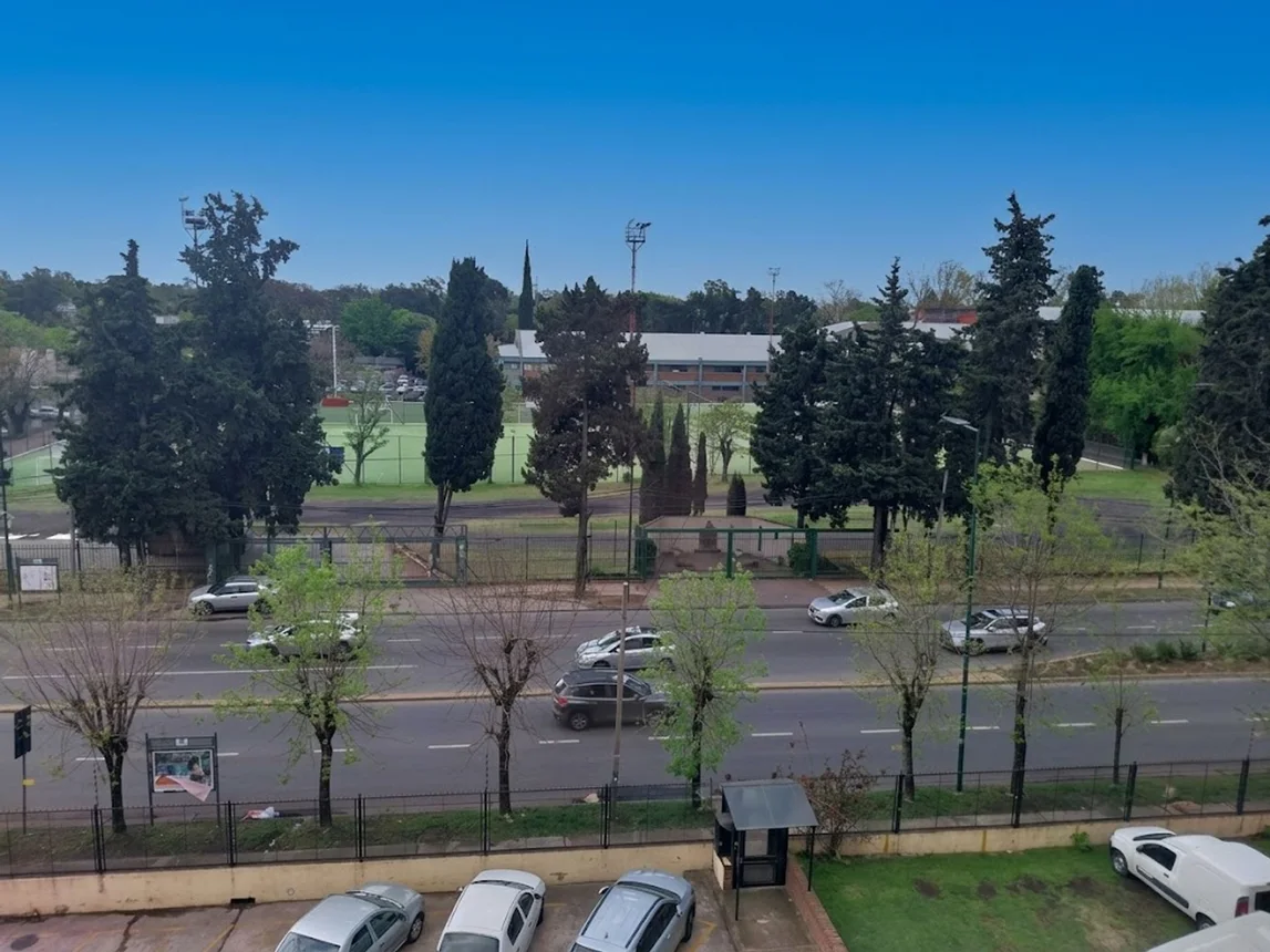 Departamento de 4 ambientes en alquiler en San Isidro, Avenida Bernabé Márquez 3100, foto 4