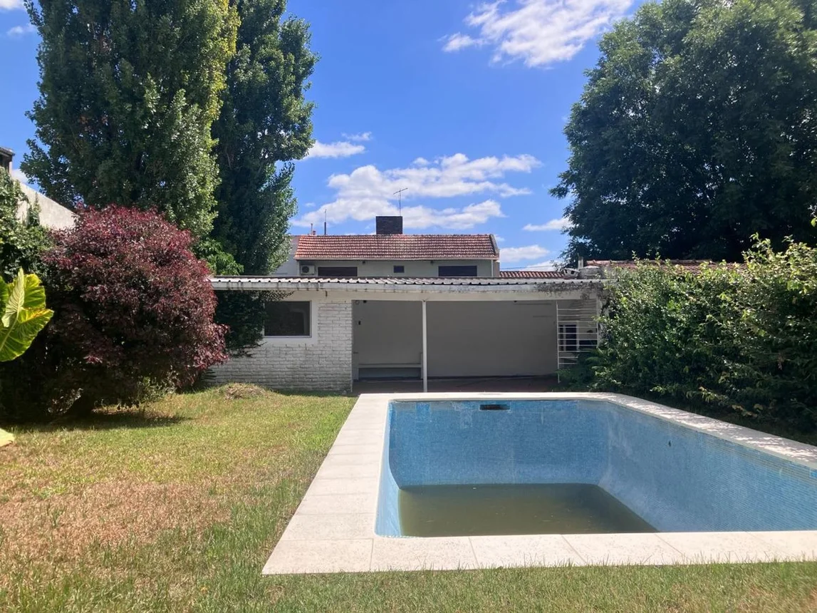 Casa de 5 ambientes en venta en San Isidro, Chubut 1000, foto 2