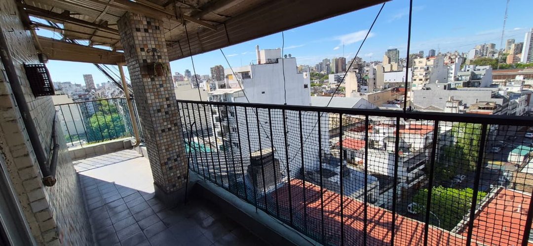 Venta Departamento 2 ambientes con Balcón Abasto