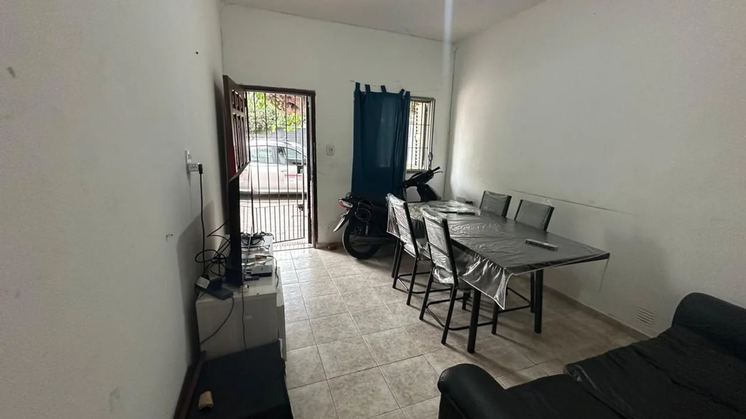 Casa de 3 ambientes en venta en Córdoba, Miguel del  Marmol B Colon 2600, foto 2