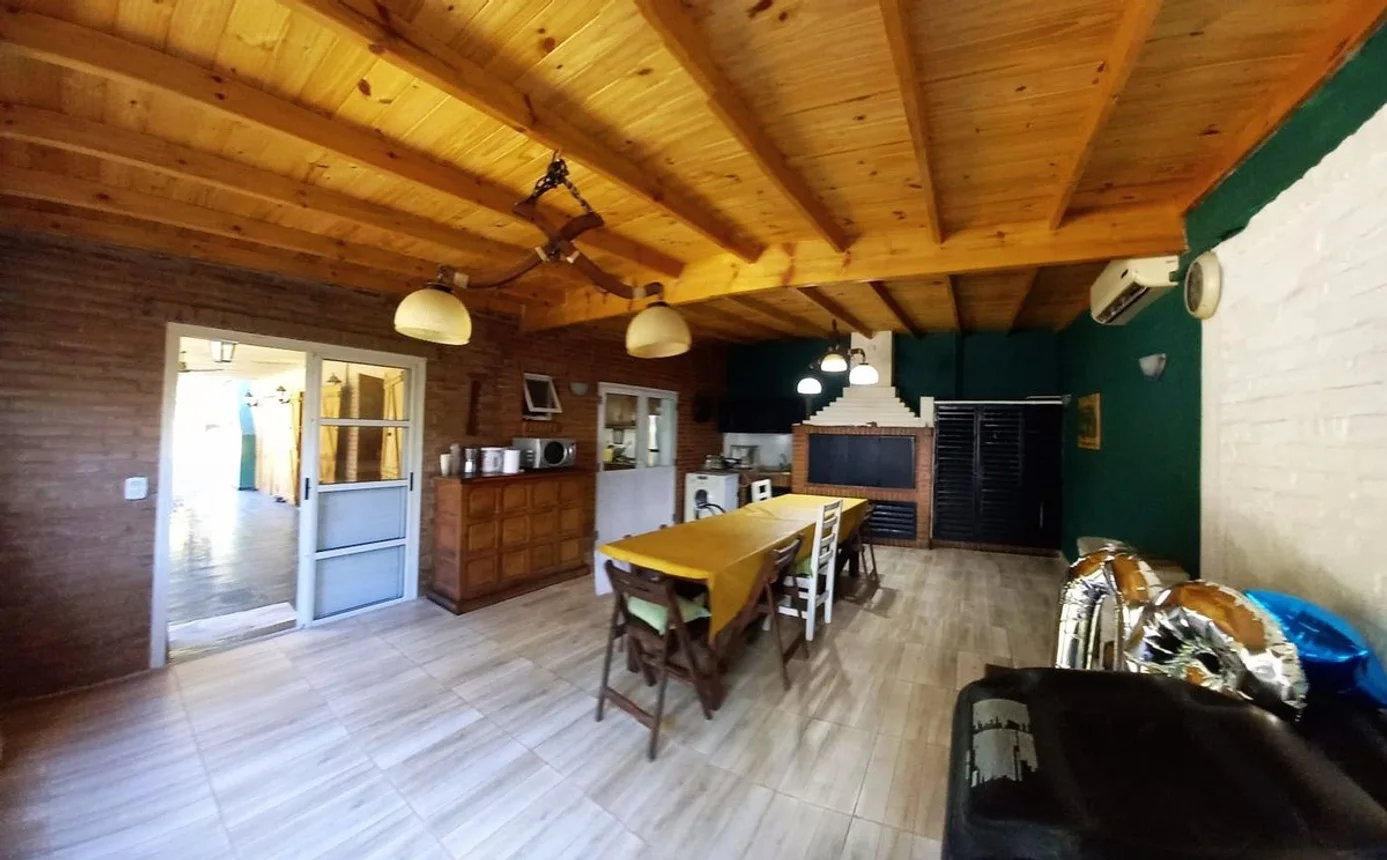 Casa de 5 ambientes en venta en Tristán Suárez, Río Juramento 300, foto 5