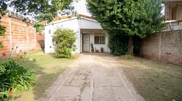 VENTA CASA GRAL. RODRIGUEZ