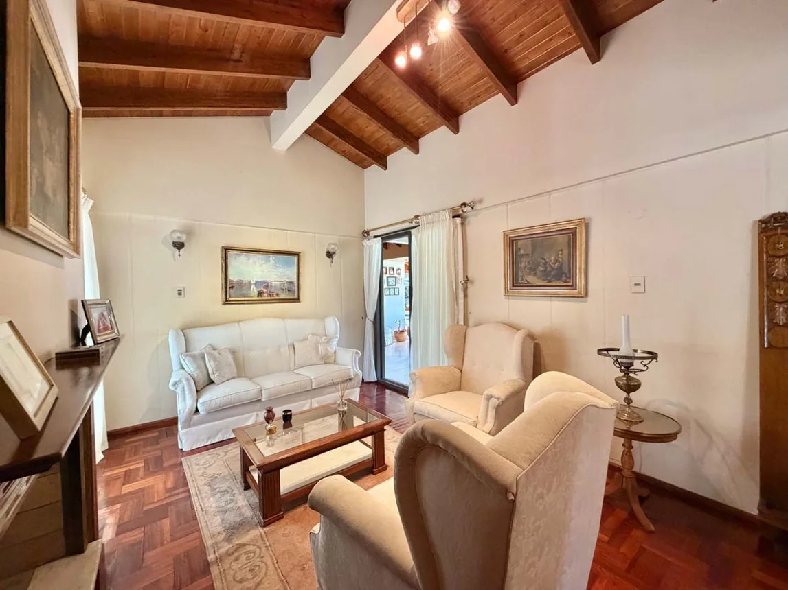 Casa de 7 ambientes en venta en Mendoza, Cerro Risco Plateado 300, foto 5