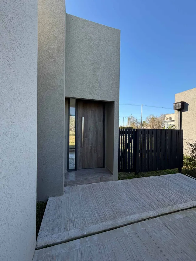 Casa en venta en Pilar, foto 4