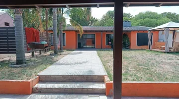 Casa en venta en Solymar, a 3 cuadras de la rambla