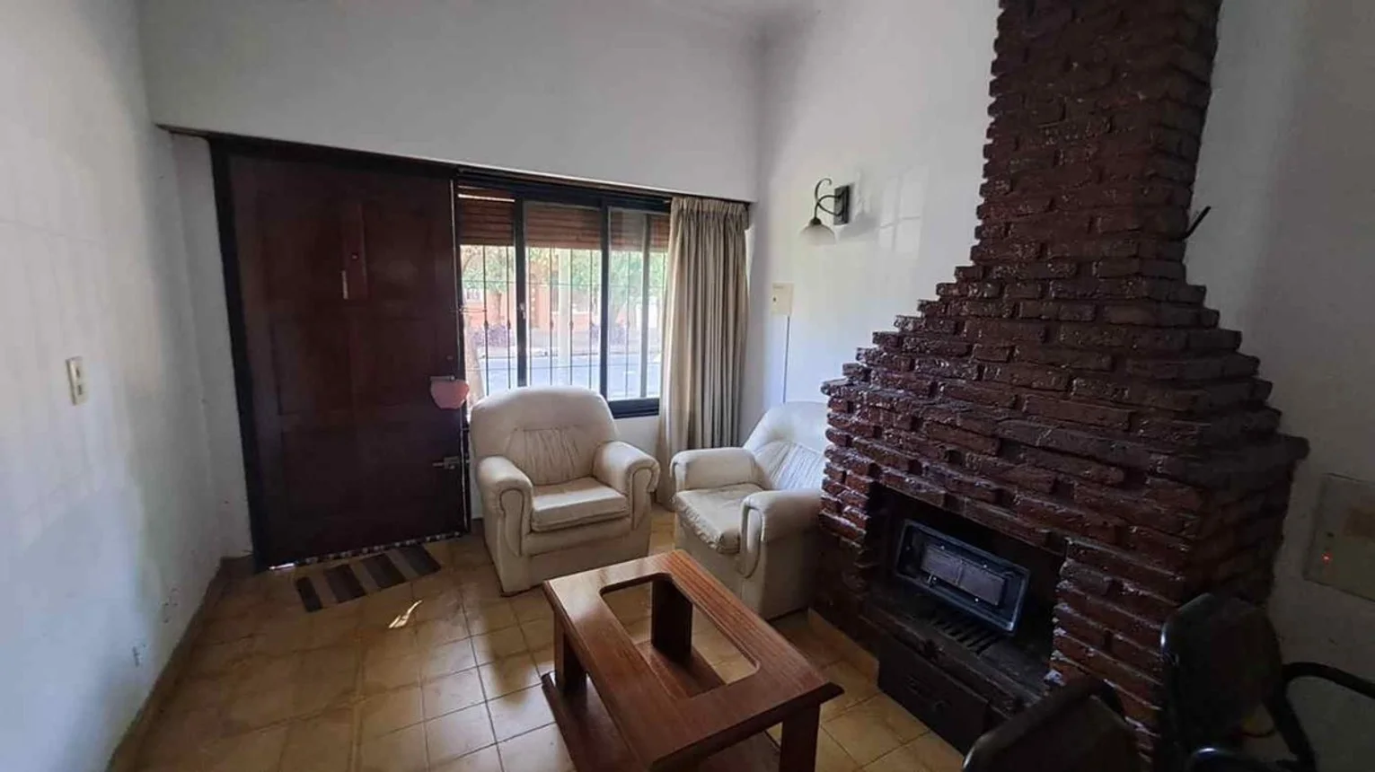 Casa de 3 ambientes en venta en Gerli, Caxaraville 1800, foto 2