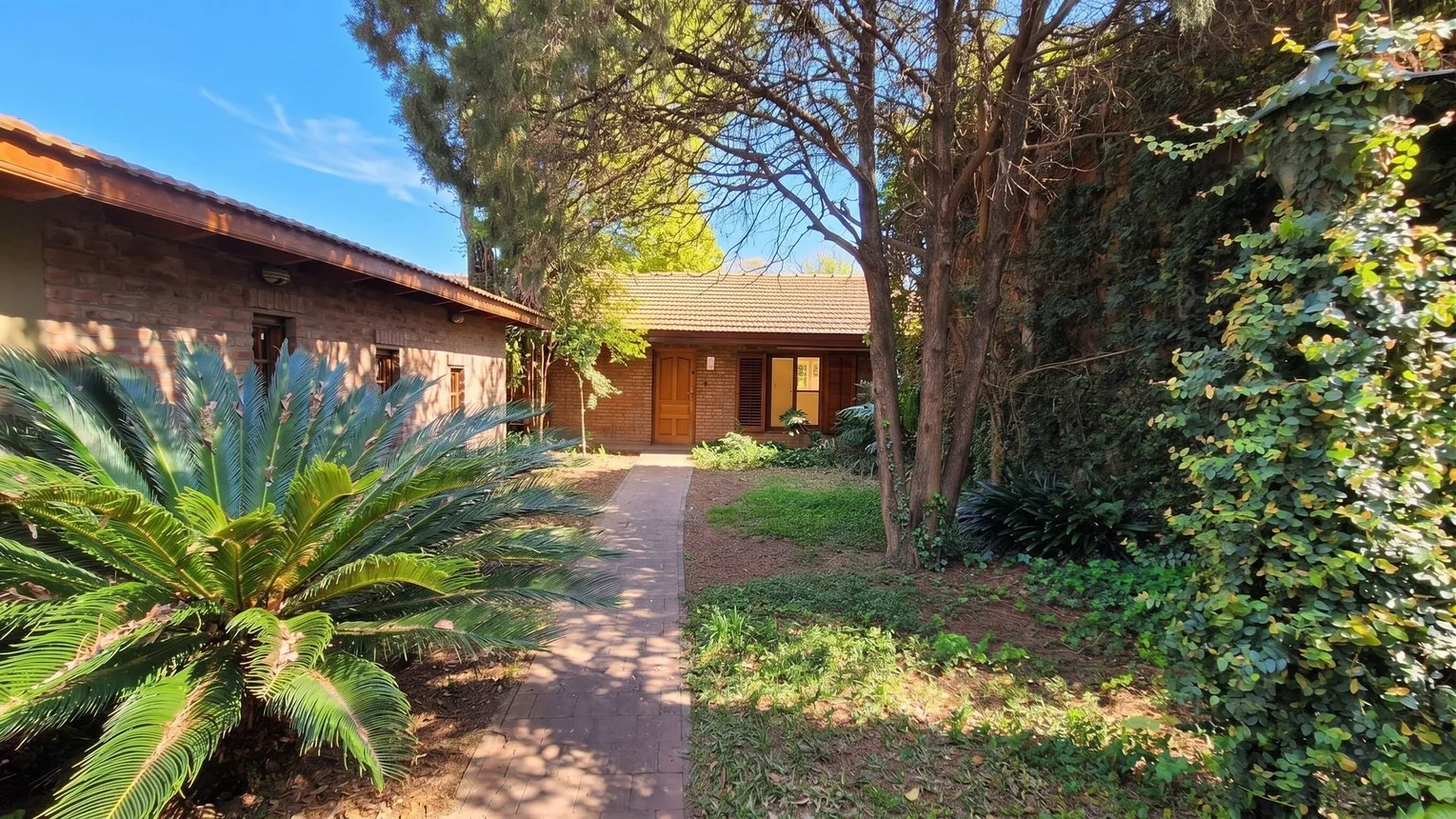 Casa en venta en Ezpeleta Este, Comandante Carbonari 800