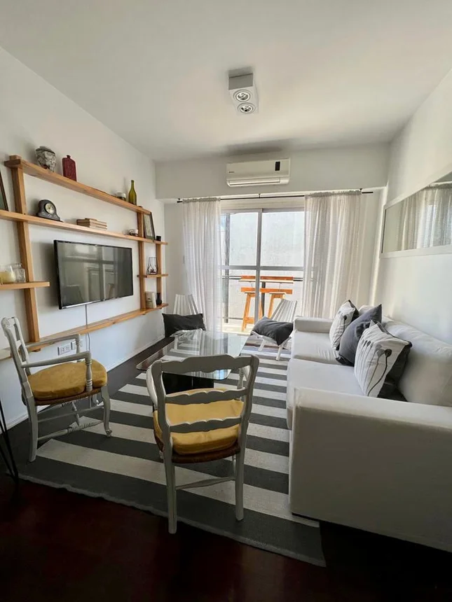 Departamento de 2 ambientes en venta en Retiro, Avenida del Libertador 200