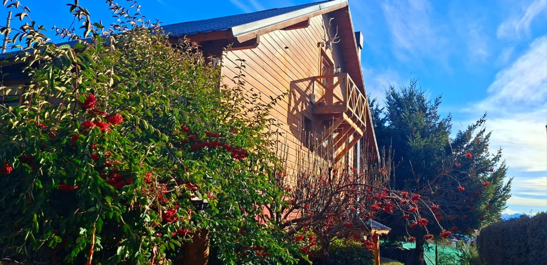 Casa tríplex en venta en San Carlos de Bariloche, foto 2