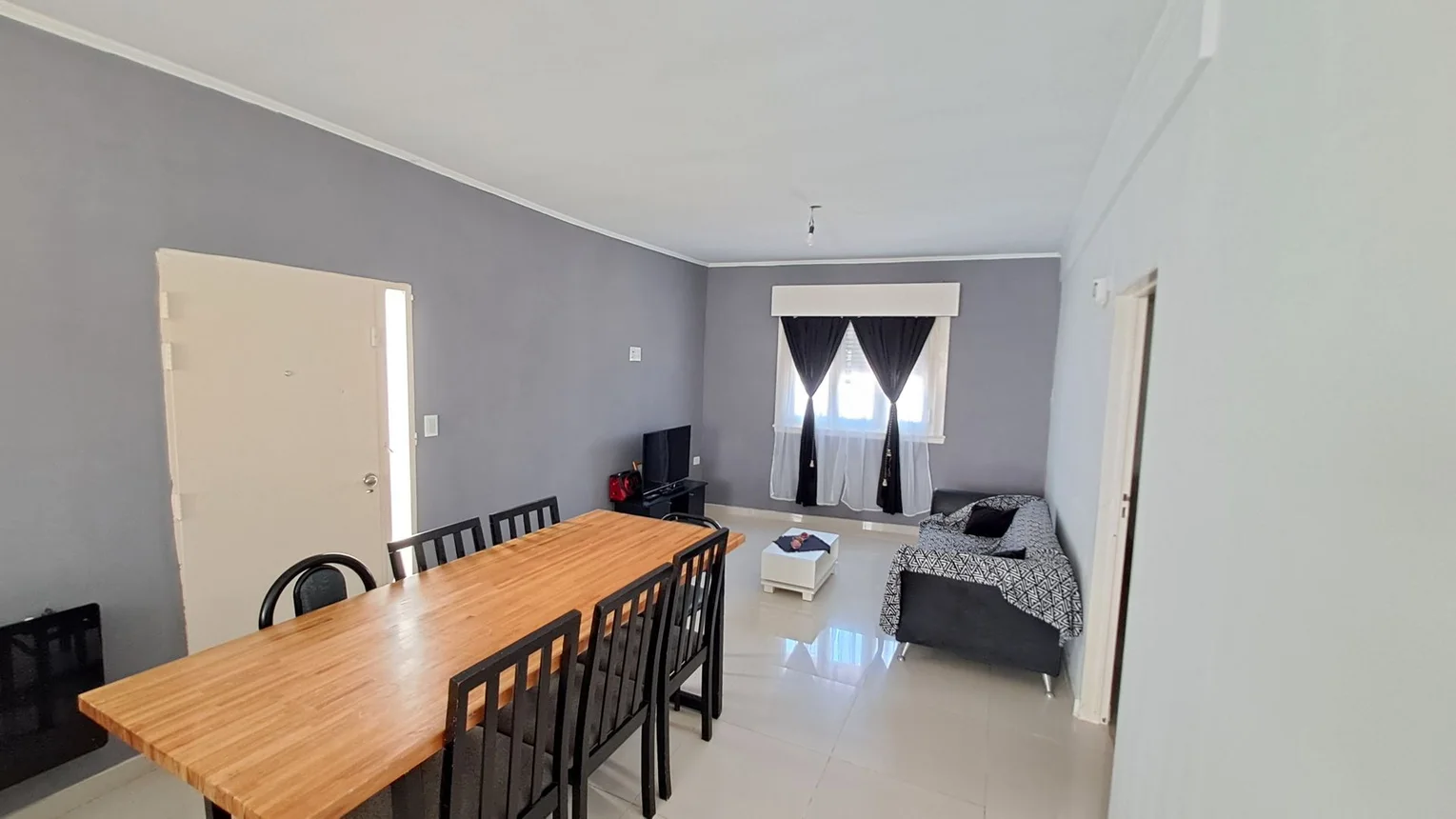 Casa de 4 ambientes en venta en Avellaneda, French 600, foto 2