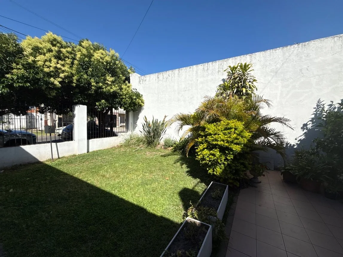 Casa de 4 ambientes en venta en Morón, San Francisco 900, foto 4