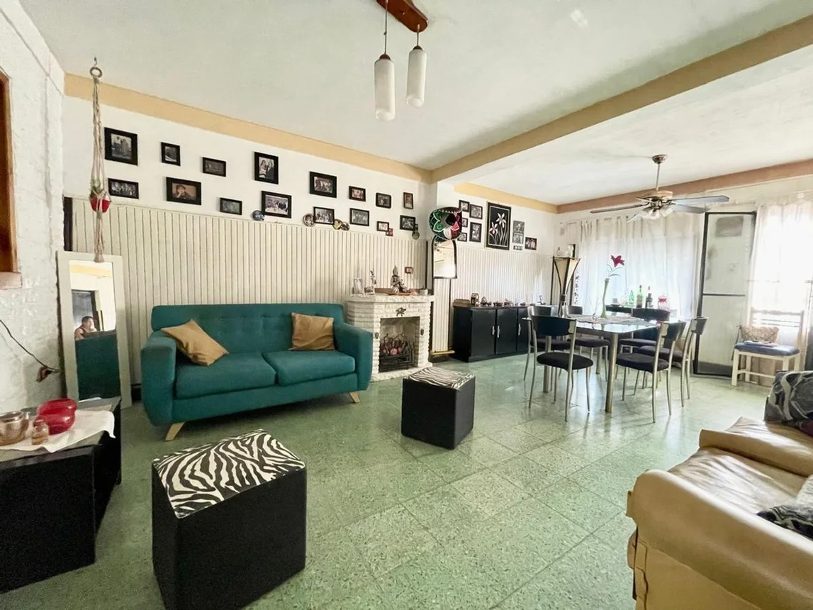Casa en venta en Rosario, foto 2
