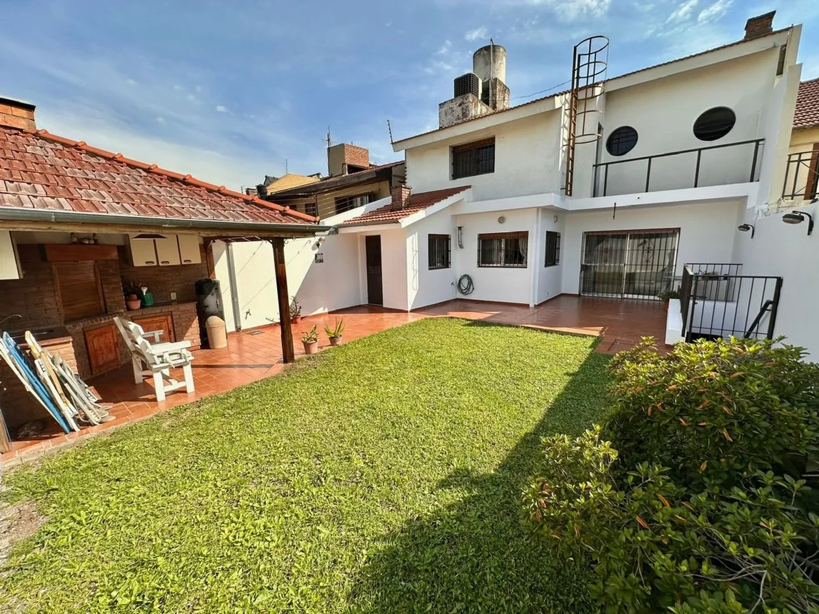 Casa en venta en Castelar