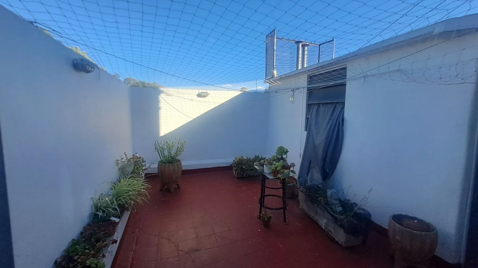 PH de 3 ambientes en venta en Piñeyro, España 900, foto 2