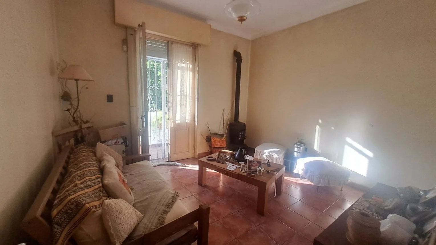 PH de 3 ambientes en venta en Piñeyro, España 900, foto 3