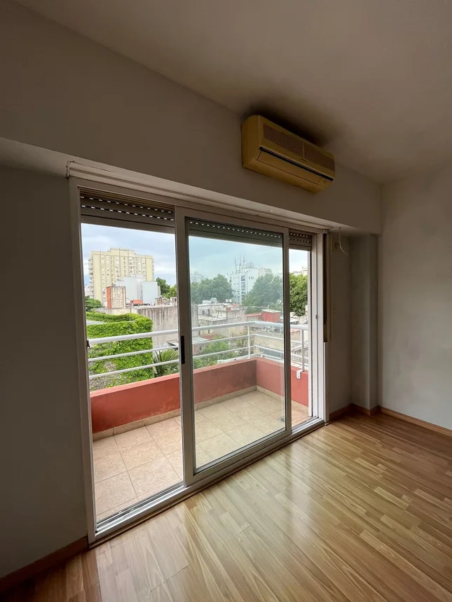 Departamento en alquiler en San Cristóbal, Pichincha 900