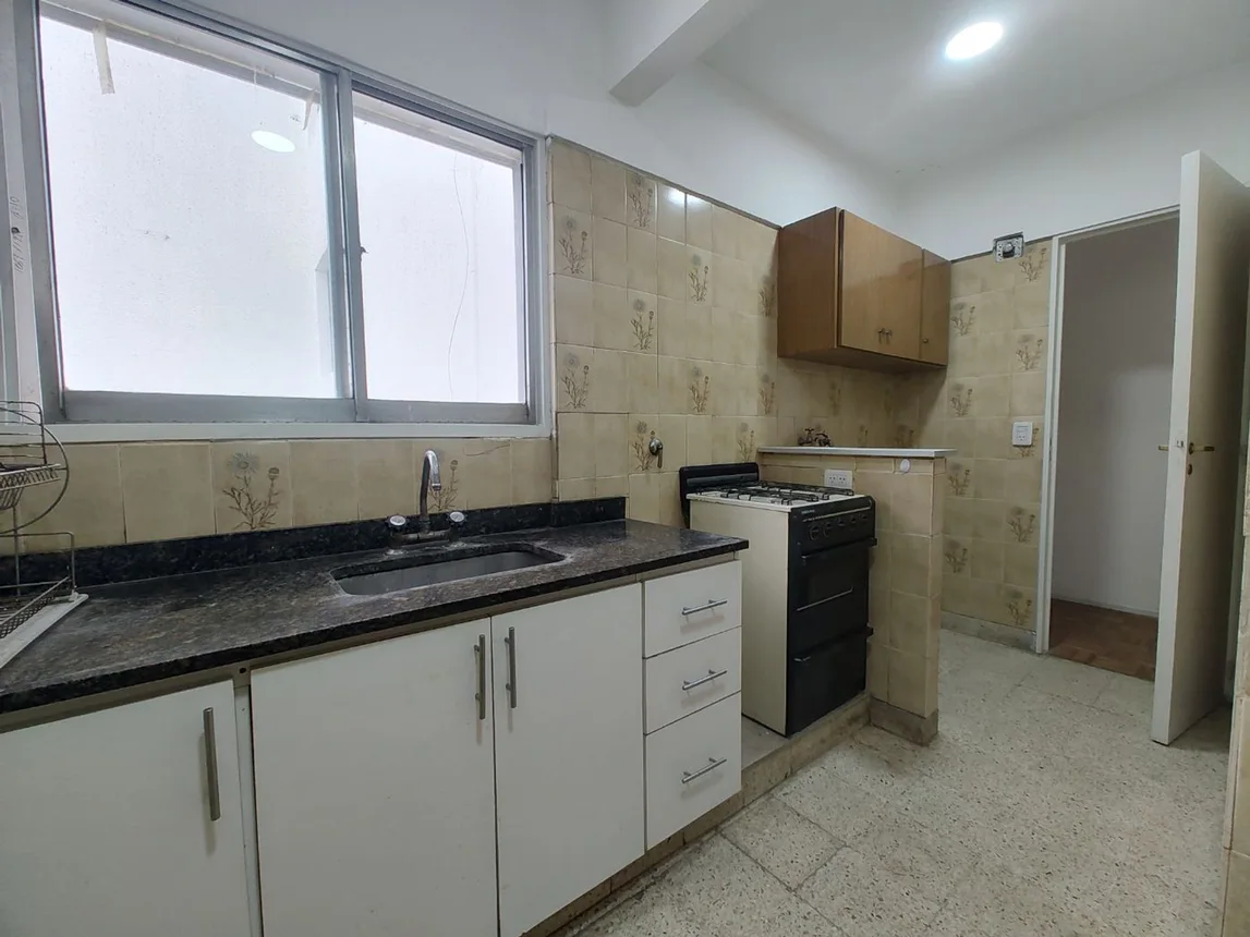 Departamento de 4 ambientes en alquiler en Quilmes, Garibaldi 100, foto 5