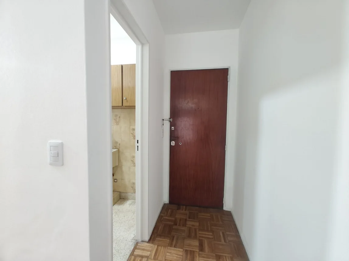 Departamento de 4 ambientes en alquiler en Quilmes, Garibaldi 100, foto 4