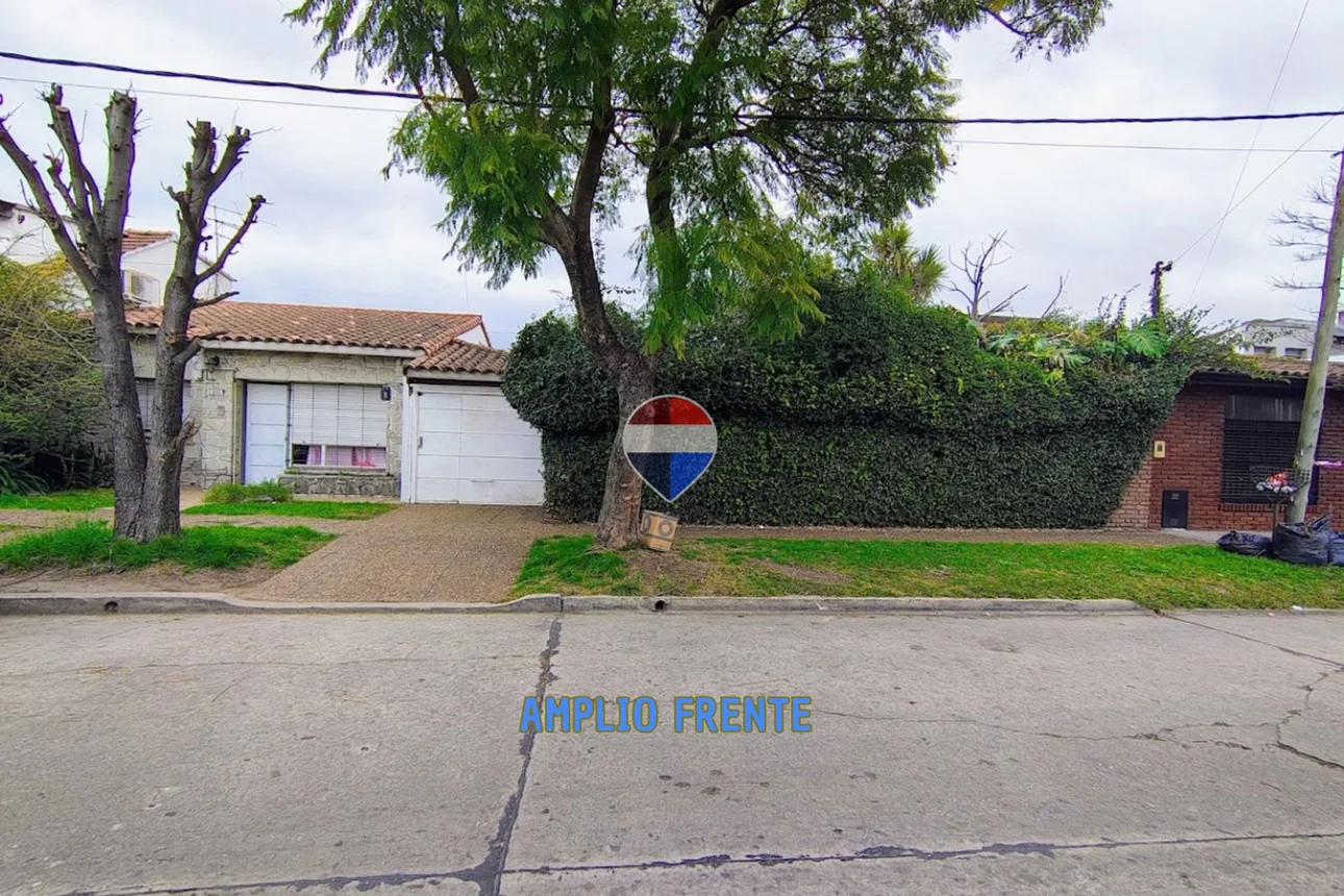 Casa de 4 ambientes en venta en Quilmes, O'higgins 2100, foto 2