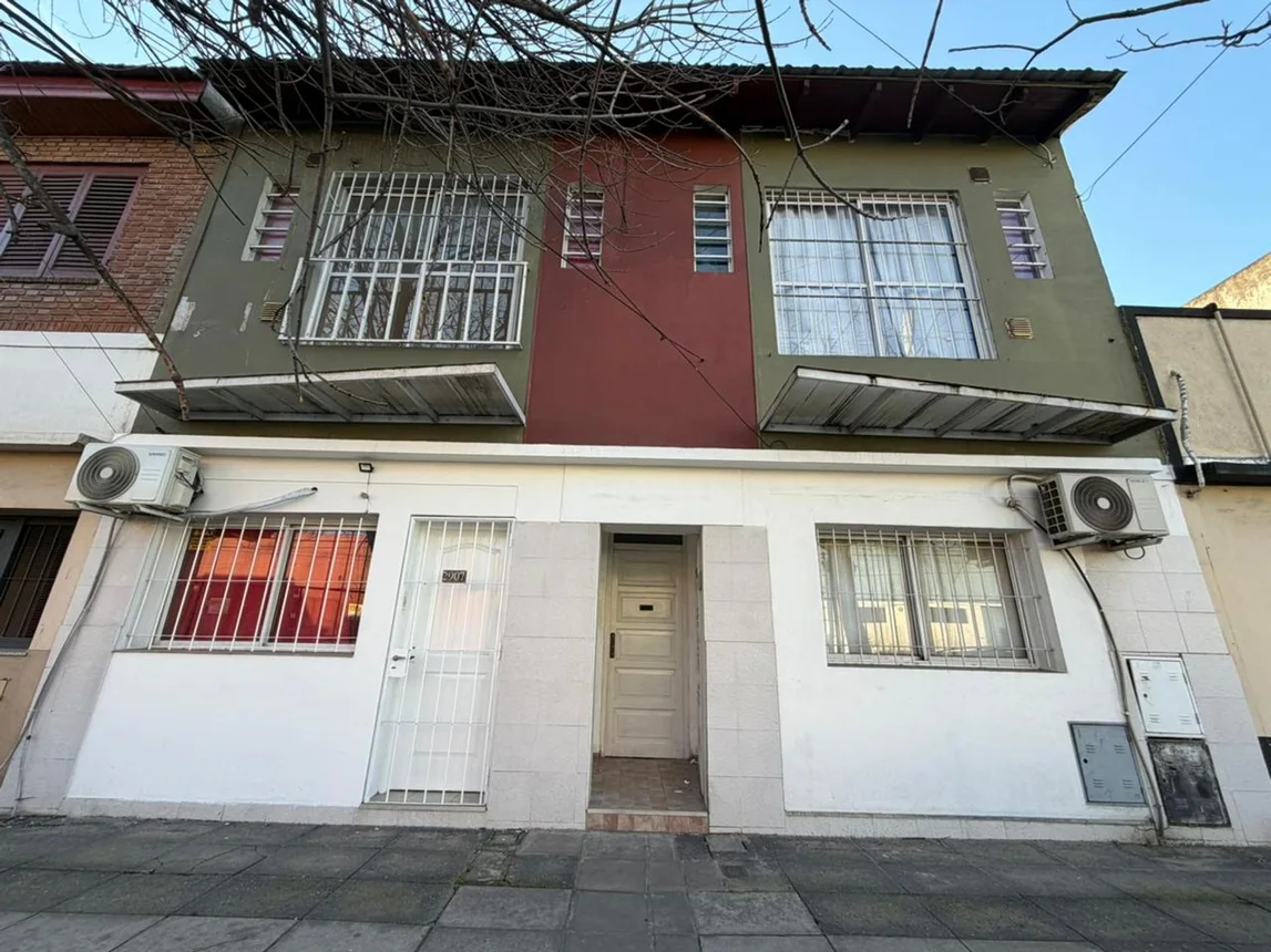 Departamento de 2 ambientes en venta en Lanús Oeste, Avenida San Martín 2900