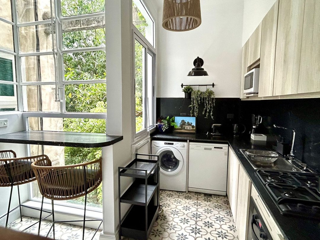 ALQUILER PISO AMUEBLADO ESTILO FRANCES.RECOLETA.