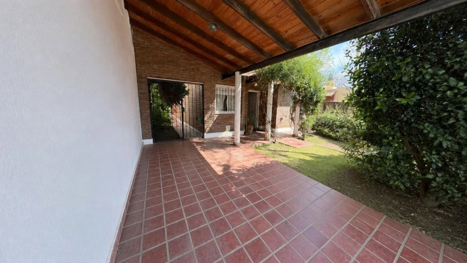 Casa en venta en Rosario, foto 2