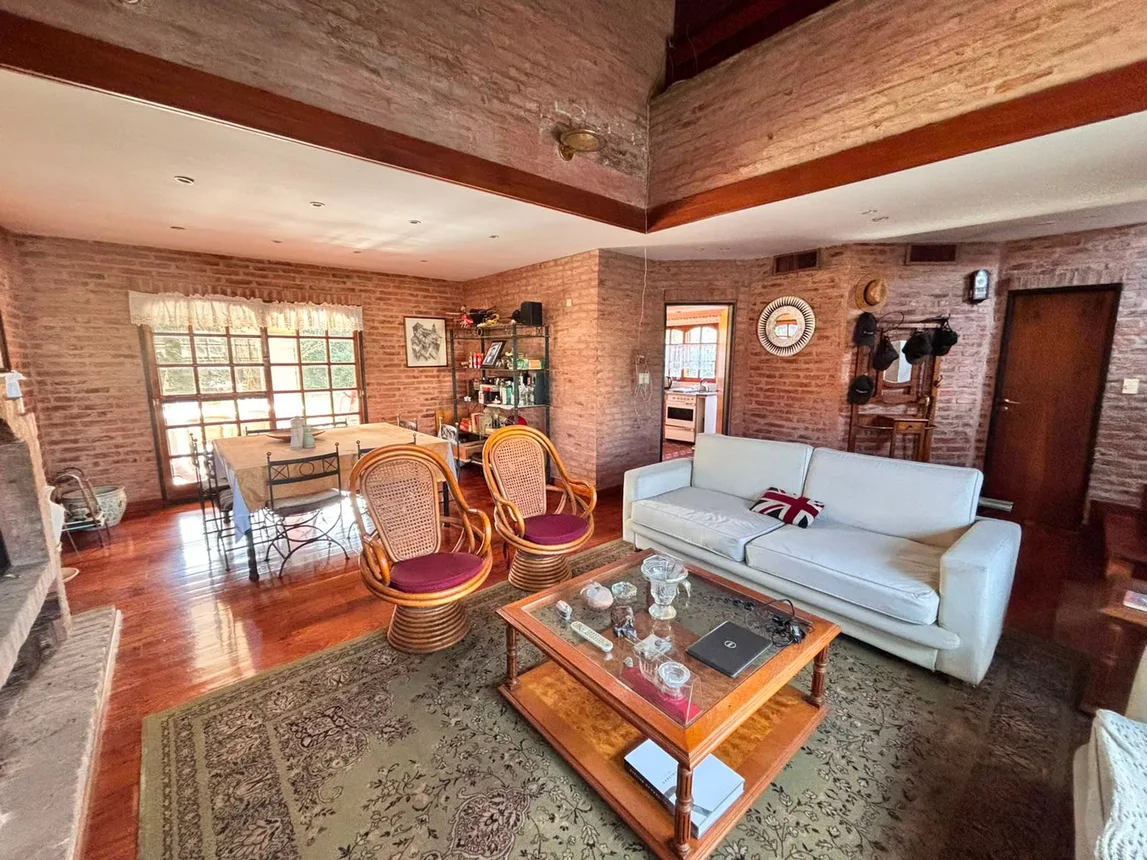 Casa en venta en Canning, Sargento Cabral 4500