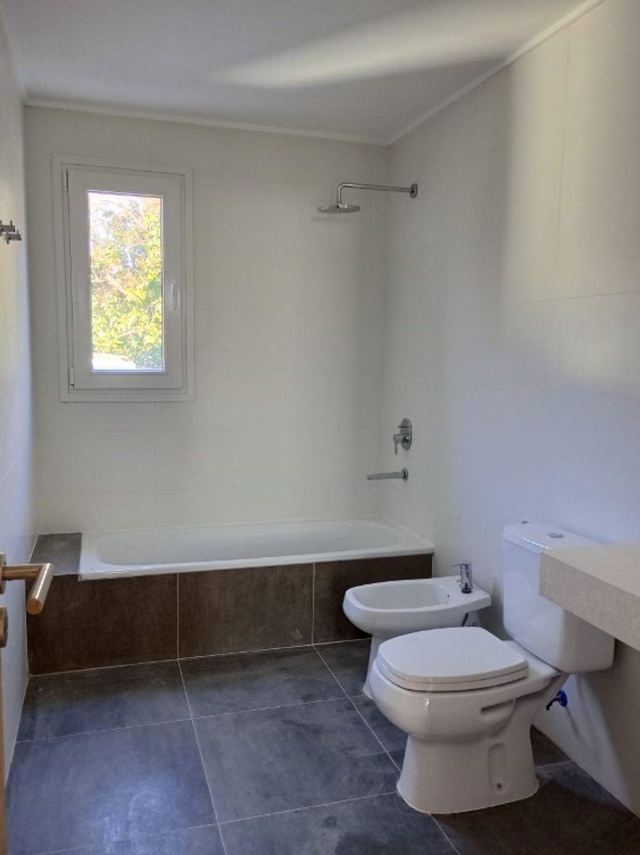 Foto 9 — Duplex 3 dormitorios en venta - City Bell