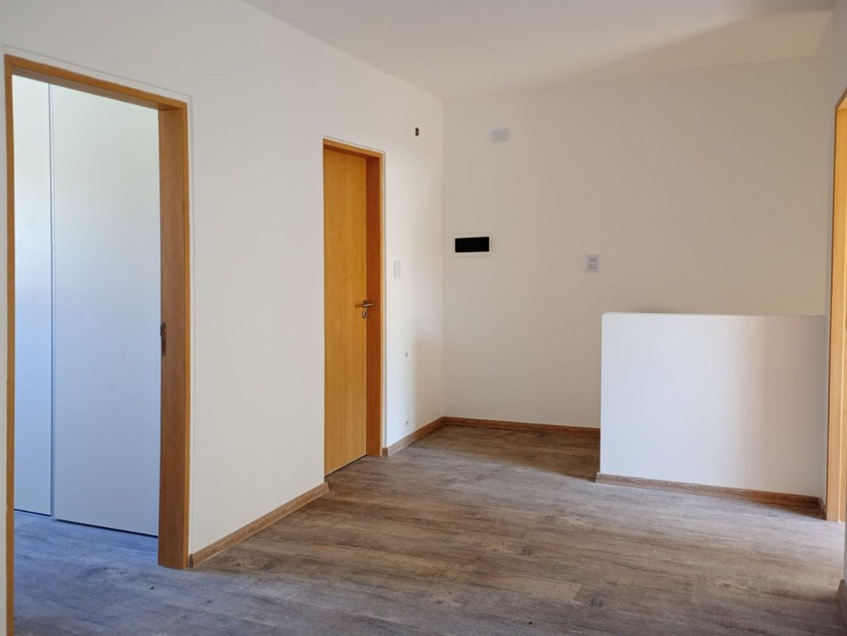 Foto 8 — Duplex 3 dormitorios en venta - City Bell