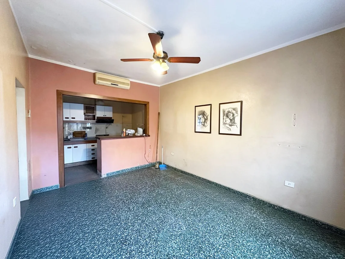 PH de 2 ambientes en venta en Villa Sarmiento, Avenida Rivadavia 14600, foto 2
