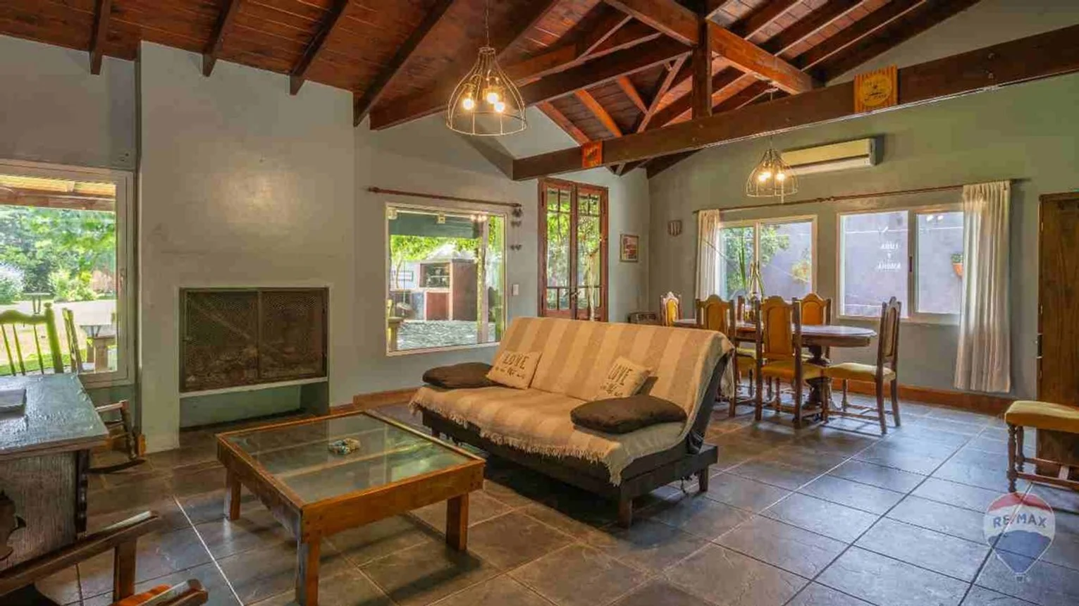 Casa de 5 ambientes en venta en Don Torcuato, Avenida Belgrano 100, foto 3