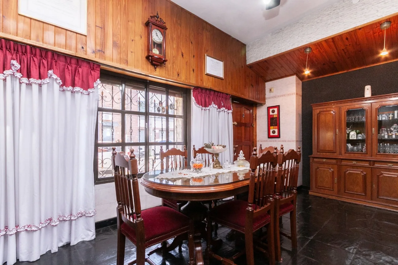 Casa de 4 ambientes en venta en Lanús Oeste, Jujuy 1500, foto 2