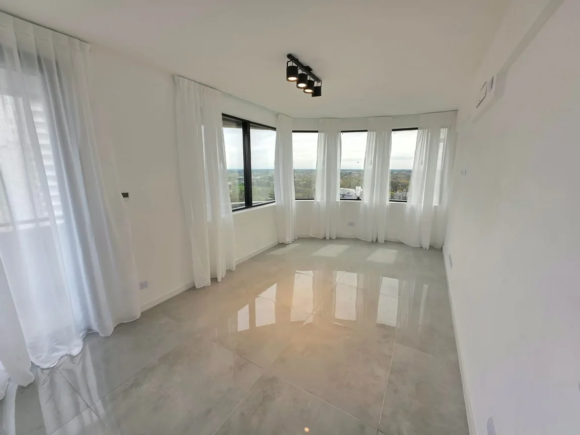 Departamento en alquiler en Tigre, Montevideo 1400