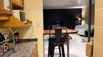 VENTA PH 3 AMBIENTES  + LOCAL CON SOTANO MONSERRAT