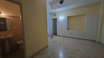 Alquiler 2 dormitorios c/patio en cerro muy amplio